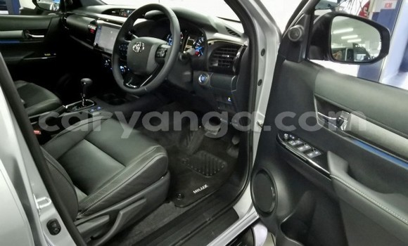 Nunua Ilio tumika Toyota Hilux Silver Gari ndani ya Blantyre nchini Malawi Nunua Ilio tumika Toyota Hilux Silver Gari ndani ya Blantyre nchini Malawi