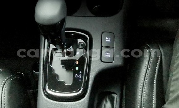 Nunua Ilio tumika Toyota Hilux Silver Gari ndani ya Blantyre nchini Malawi Nunua Ilio tumika Toyota Hilux Silver Gari ndani ya Blantyre nchini Malawi