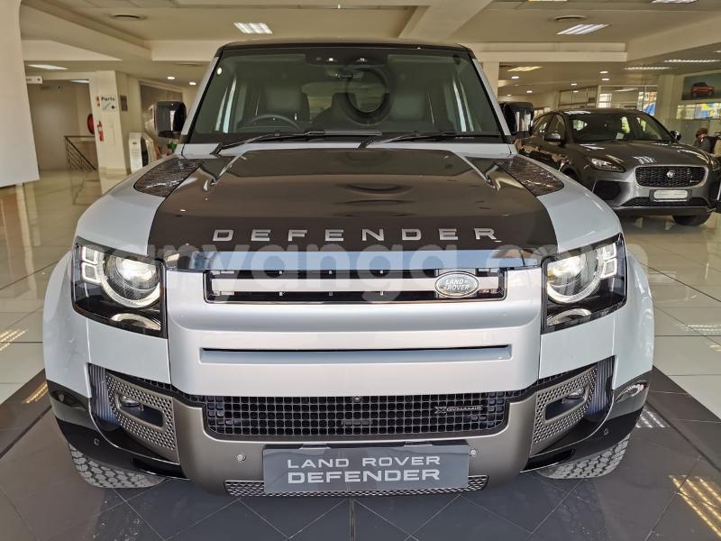 Big with watermark land rover defender malawi blantyre 10105
