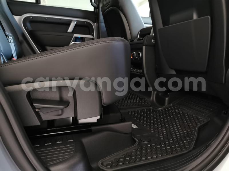 Big with watermark land rover defender malawi blantyre 10105