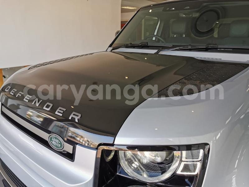 Big with watermark land rover defender malawi blantyre 10105
