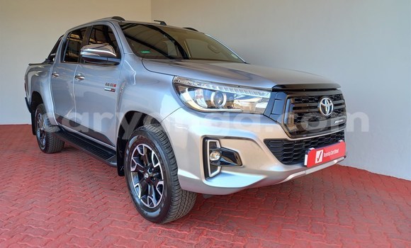 Nunua Ilio tumika Toyota Hilux Silver Gari ndani ya Blantyre nchini Malawi Nunua Ilio tumika Toyota Hilux Silver Gari ndani ya Blantyre nchini Malawi