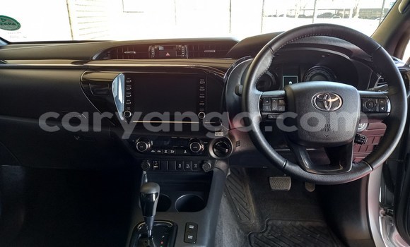 Nunua Ilio tumika Toyota Hilux Silver Gari ndani ya Blantyre nchini Malawi Nunua Ilio tumika Toyota Hilux Silver Gari ndani ya Blantyre nchini Malawi