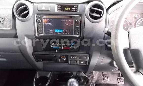 Nunua Ilio tumika Toyota Land Cruiser Beige Gari ndani ya Blantyre nchini Malawi Nunua Ilio tumika Toyota Land Cruiser Beige Gari ndani ya Blantyre nchini Malawi
