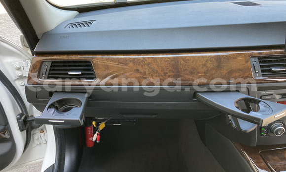 Acheter Occasion Voiture Alfa Romeo 146 Noir à Import - Dubai, Malawi Acheter Occasion Voiture Alfa Romeo 146 Noir à Import - Dubai, Malawi