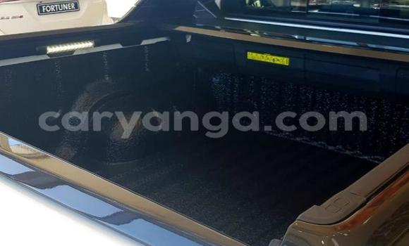 Nunua Ilio tumika Toyota Hilux Silver Gari ndani ya Blantyre nchini Malawi Nunua Ilio tumika Toyota Hilux Silver Gari ndani ya Blantyre nchini Malawi