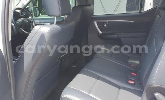 Nunua Ilio tumika Toyota Fortuner Silver Gari ndani ya Blantyre nchini Malawi Nunua Ilio tumika Toyota Fortuner Silver Gari ndani ya Blantyre nchini Malawi