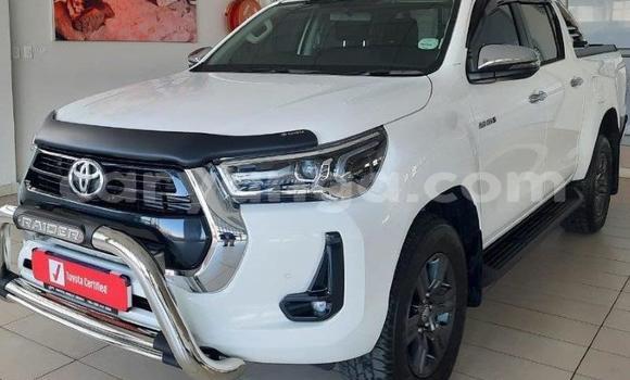 Nunua Ilio tumika Toyota Hilux White Gari ndani ya Blantyre nchini Malawi Nunua Ilio tumika Toyota Hilux White Gari ndani ya Blantyre nchini Malawi