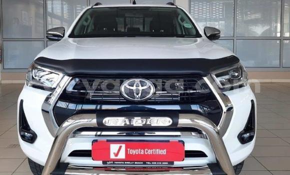 Nunua Ilio tumika Toyota Hilux White Gari ndani ya Blantyre nchini Malawi Nunua Ilio tumika Toyota Hilux White Gari ndani ya Blantyre nchini Malawi