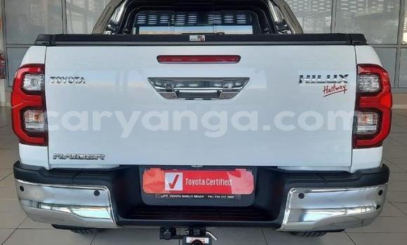 Nunua Ilio tumika Toyota Hilux White Gari ndani ya Blantyre nchini Malawi Nunua Ilio tumika Toyota Hilux White Gari ndani ya Blantyre nchini Malawi