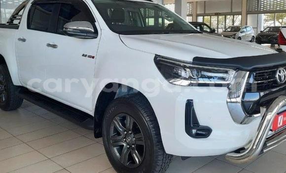 Nunua Ilio tumika Toyota Hilux White Gari ndani ya Blantyre nchini Malawi Nunua Ilio tumika Toyota Hilux White Gari ndani ya Blantyre nchini Malawi