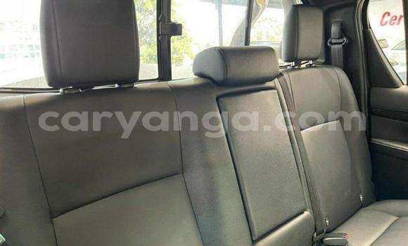 Nunua Ilio tumika Toyota Hilux White Gari ndani ya Blantyre nchini Malawi Nunua Ilio tumika Toyota Hilux White Gari ndani ya Blantyre nchini Malawi