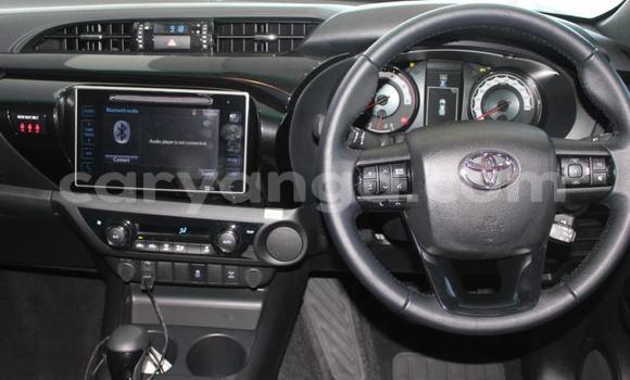 Nunua Ilio tumika Toyota Hilux Red Gari ndani ya Blantyre nchini Malawi Nunua Ilio tumika Toyota Hilux Red Gari ndani ya Blantyre nchini Malawi