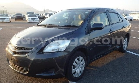 Buy Import Toyota Belta Black Car in Blantyre in Malawi