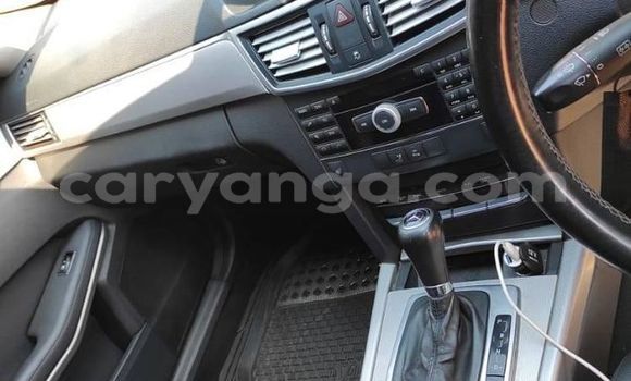 Nunua Ilio tumika Mercedes-Benz E-Classe Black Gari ndani ya Lilongwe nchini Malawi Nunua Ilio tumika Mercedes-Benz E-Classe Black Gari ndani ya Lilongwe nchini Malawi