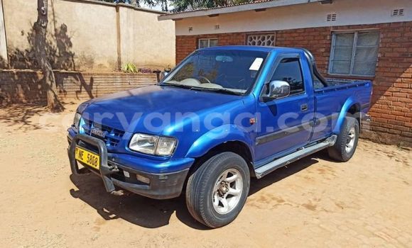 Nunua Ilio tumika Isuzu KB Blue Gari ndani ya Blantyre nchini Malawi Nunua Ilio tumika Isuzu KB Blue Gari ndani ya Blantyre nchini Malawi