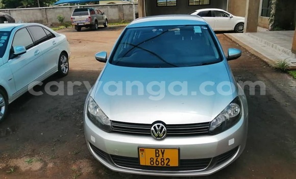 Nunua Ilio tumika Volkswagen Golf Silver Gari ndani ya Lilongwe nchini Malawi Nunua Ilio tumika Volkswagen Golf Silver Gari ndani ya Lilongwe nchini Malawi