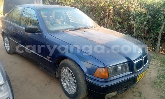 Nunua Ilio tumika BMW 3–Series Blue Gari ndani ya Lilongwe nchini Malawi Nunua Ilio tumika BMW 3–Series Blue Gari ndani ya Lilongwe nchini Malawi
