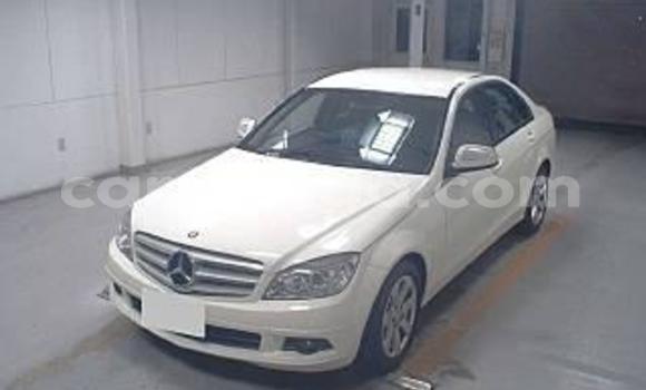 Buy Used Mercedes-Benz C-Classe White Car in Kasungu in Malawi Buy Used Mercedes-Benz C-Classe White Car in Kasungu in Malawi