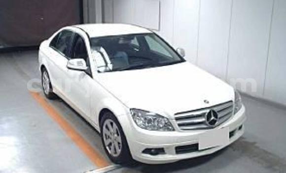 Buy Used Mercedes-Benz C-Classe White Car in Kasungu in Malawi Buy Used Mercedes-Benz C-Classe White Car in Kasungu in Malawi