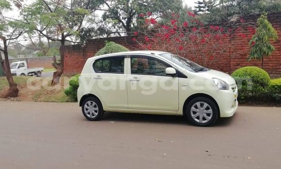 Buy Used Daihatsu Mira White Car in Lilongwe in Malawi Buy Used Daihatsu Mira White Car in Lilongwe in Malawi