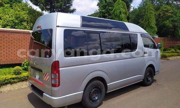 Buy Used Toyota Hiace Silver Car in Lilongwe in Malawi Buy Used Toyota Hiace Silver Car in Lilongwe in Malawi