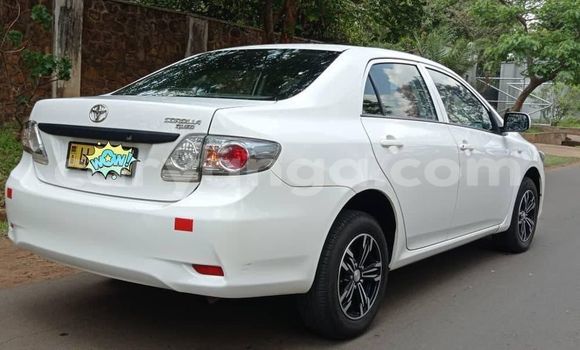 Buy Used Toyota Corolla White Car in Lilongwe in Malawi Buy Used Toyota Corolla White Car in Lilongwe in Malawi