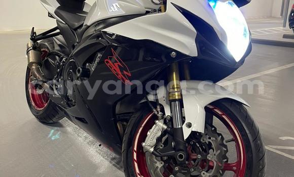 Buy New Suzuki GSX–R White Bike in Mwanza in Mwanza