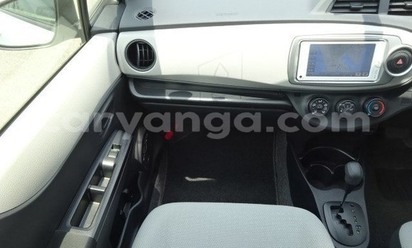 Buy Used Toyota Vitz White Car in Balaka in Balaka Buy Used Toyota Vitz White Car in Balaka in Balaka