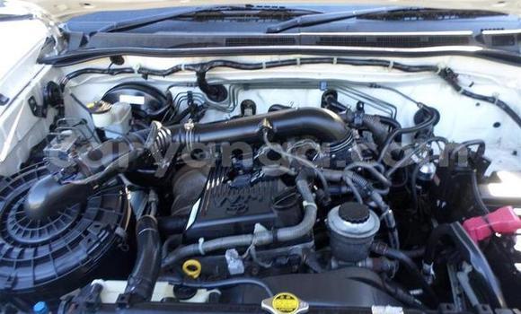 Buy Used Toyota Hilux White Car in Balaka in Balaka Buy Used Toyota Hilux White Car in Balaka in Balaka