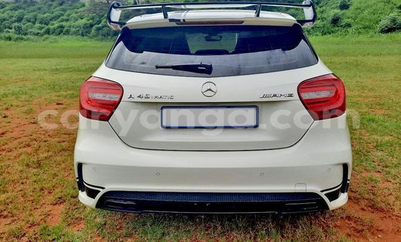 Buy Used Mercedes-Benz C180 COUPE White Car in Chilumba in Karonga Buy Used Mercedes-Benz C180 COUPE White Car in Chilumba in Karonga