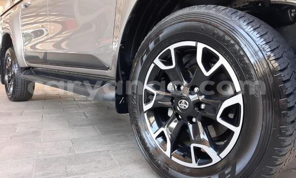 Nunua Ilio tumika Toyota Hilux Silver Gari ndani ya Blantyre nchini Malawi Nunua Ilio tumika Toyota Hilux Silver Gari ndani ya Blantyre nchini Malawi