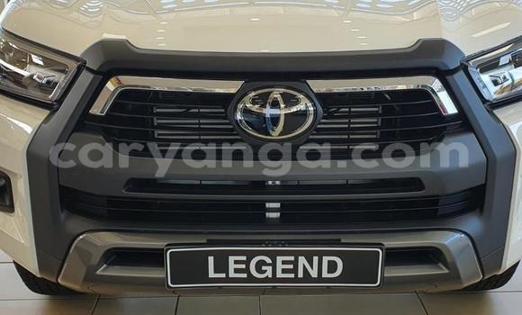 Nunua Ilio tumika Toyota Hilux White Gari ndani ya Blantyre nchini Malawi Nunua Ilio tumika Toyota Hilux White Gari ndani ya Blantyre nchini Malawi