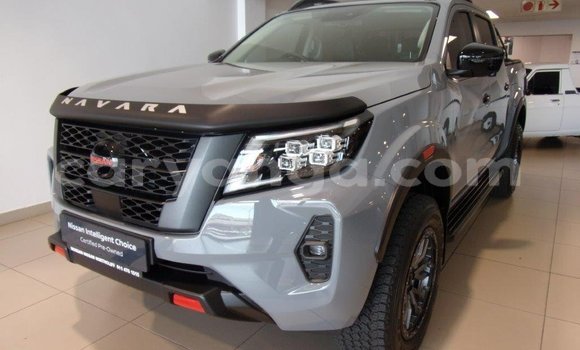 Buy Used Nissan Navara Red Car in Blantyre in Malawi
