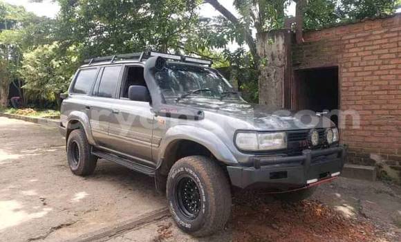 Nunua Ilio tumika Toyota Land Cruiser Other Gari ndani ya Blantyre nchini Malawi Nunua Ilio tumika Toyota Land Cruiser Other Gari ndani ya Blantyre nchini Malawi