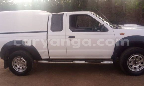 Nunua Ilio tumika Nissan Hardbody White Gari ndani ya Blantyre nchini Malawi Nunua Ilio tumika Nissan Hardbody White Gari ndani ya Blantyre nchini Malawi
