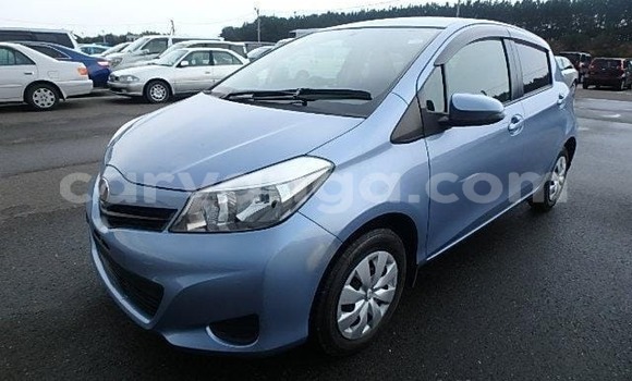 Buy Import Toyota Vitz Blue Car in Blantyre in Malawi