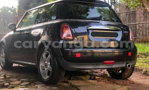 Nunua Ilio tumika MINI Cooper Black Gari ndani ya Blantyre nchini Malawi Nunua Ilio tumika MINI Cooper Black Gari ndani ya Blantyre nchini Malawi