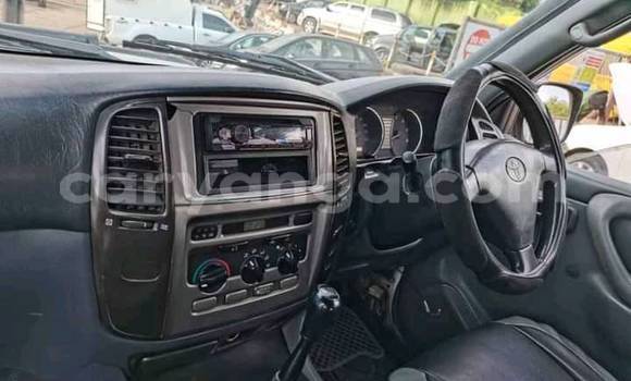Nunua Ilio tumika Toyota Land Cruiser White Gari ndani ya Blantyre nchini Malawi Nunua Ilio tumika Toyota Land Cruiser White Gari ndani ya Blantyre nchini Malawi