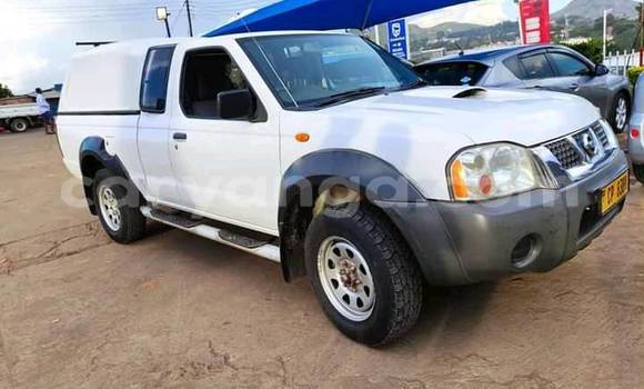 Nunua Ilio tumika Nissan Hardbody White Gari ndani ya Blantyre nchini Malawi Nunua Ilio tumika Nissan Hardbody White Gari ndani ya Blantyre nchini Malawi