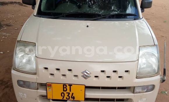Nunua Ilio tumika Suzuki Alto White Gari ndani ya Blantyre nchini Malawi Nunua Ilio tumika Suzuki Alto White Gari ndani ya Blantyre nchini Malawi
