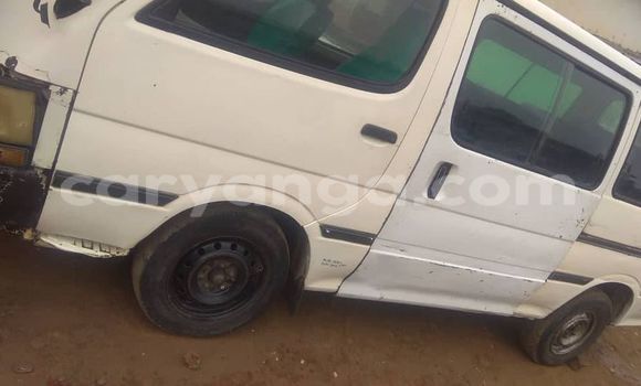 Nunua Ilio tumika Toyota Hiace White Gari ndani ya Blantyre nchini Malawi Nunua Ilio tumika Toyota Hiace White Gari ndani ya Blantyre nchini Malawi