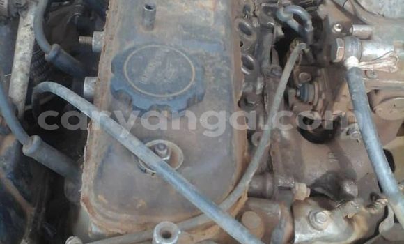 Nunua Ilio tumika Nissan Hardbody White Gari ndani ya Blantyre nchini Malawi Nunua Ilio tumika Nissan Hardbody White Gari ndani ya Blantyre nchini Malawi