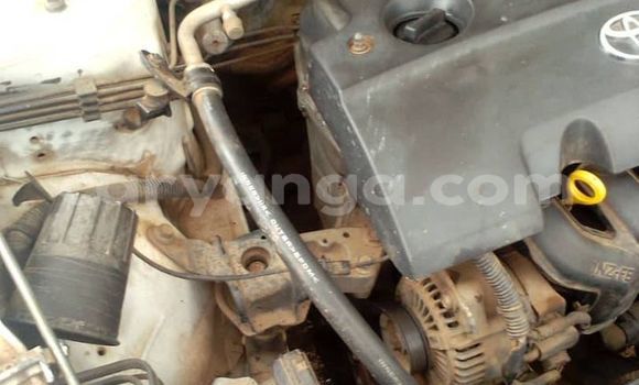 Nunua Ilio tumika Toyota Corolla White Gari ndani ya Blantyre nchini Malawi Nunua Ilio tumika Toyota Corolla White Gari ndani ya Blantyre nchini Malawi