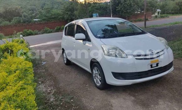 Nunua Ilio tumika Toyota Passo White Gari ndani ya Blantyre nchini Malawi Nunua Ilio tumika Toyota Passo White Gari ndani ya Blantyre nchini Malawi
