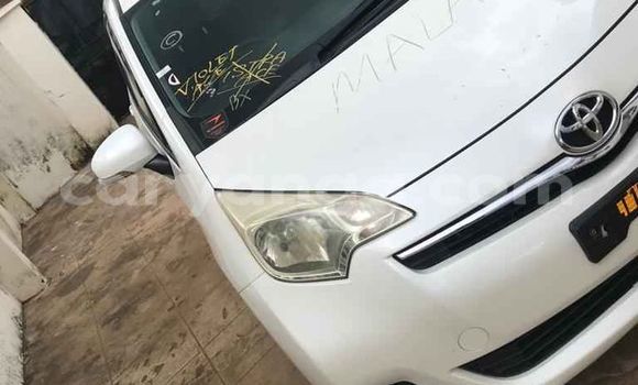 Nunua Ilio tumika Toyota Ractis White Gari ndani ya Blantyre nchini Malawi Nunua Ilio tumika Toyota Ractis White Gari ndani ya Blantyre nchini Malawi