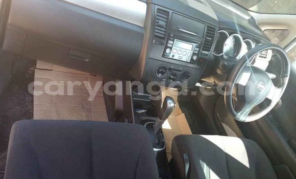 Nunua Ilio tumika Nissan Tiida Silver Gari ndani ya Blantyre nchini Malawi Nunua Ilio tumika Nissan Tiida Silver Gari ndani ya Blantyre nchini Malawi