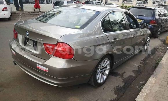 Nunua Ilio tumika BMW 3–Series Beige Gari ndani ya Blantyre nchini Malawi Nunua Ilio tumika BMW 3–Series Beige Gari ndani ya Blantyre nchini Malawi