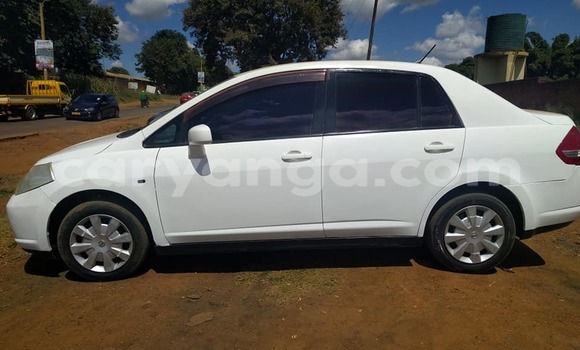 Nunua Ilio tumika Nissan Tiida White Gari ndani ya Lilongwe nchini Malawi Nunua Ilio tumika Nissan Tiida White Gari ndani ya Lilongwe nchini Malawi