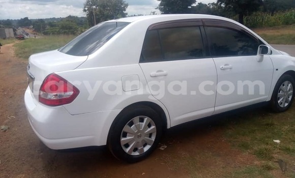 Nunua Ilio tumika Nissan Tiida White Gari ndani ya Lilongwe nchini Malawi Nunua Ilio tumika Nissan Tiida White Gari ndani ya Lilongwe nchini Malawi
